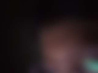 kumy2002's Live Sex Cam Show