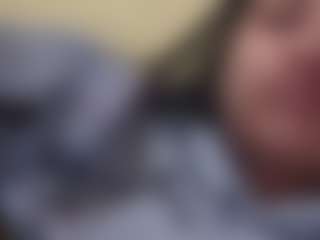 kumy2002's Live Sex Cam Show