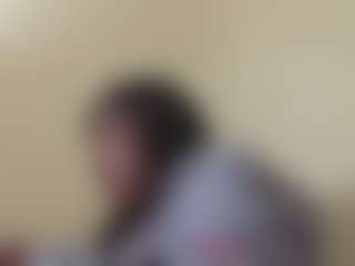 kumy2002's Live Sex Cam Show