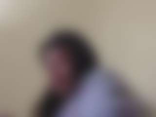 kumy2002's Live Sex Cam Show