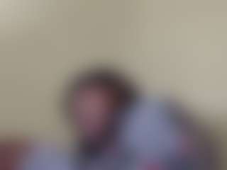 kumy2002's Live Sex Cam Show