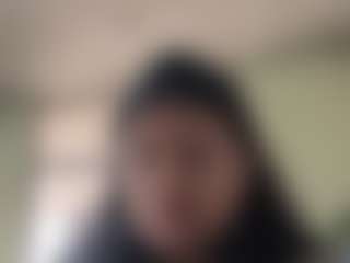kumy2002's Live Sex Cam Show