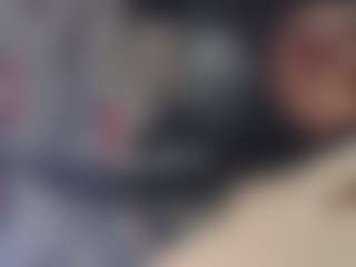 kumy2002's Live Sex Cam Show
