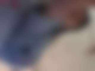 kumy2002's Live Sex Cam Show