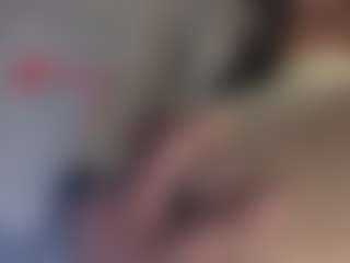 kumy2002's Live Sex Cam Show