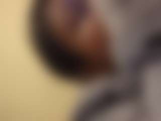 kumy2002's Live Sex Cam Show