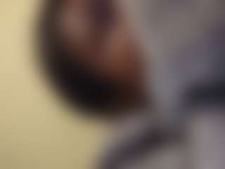 kumy2002's Live Sex Cam Show