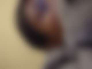 kumy2002's Live Sex Cam Show