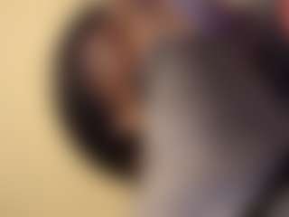 kumy2002's Live Sex Cam Show