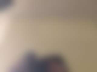 kumy2002's Live Sex Cam Show