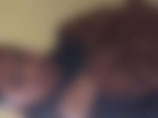 kumy2002's Live Sex Cam Show