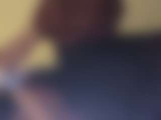 kumy2002's Live Sex Cam Show