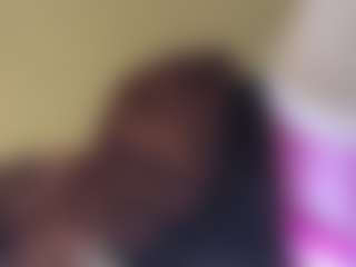 kumy2002's Live Sex Cam Show