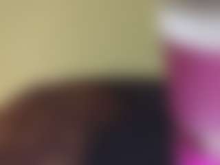 kumy2002's Live Sex Cam Show