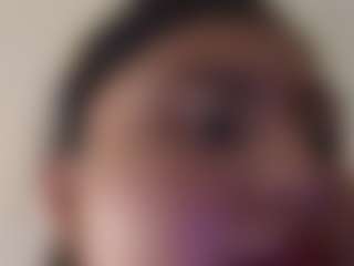 kumy2002's Live Sex Cam Show