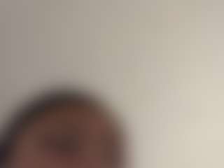 kumy2002's Live Sex Cam Show