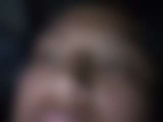 kumy2002's Live Sex Cam Show