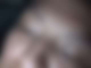 kumy2002's Live Sex Cam Show