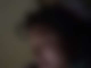 kumy2002's Live Sex Cam Show