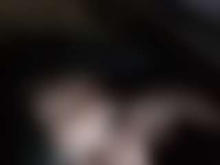 kumy2002's Live Sex Cam Show