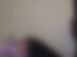 kumy2002's Live Sex Cam Show