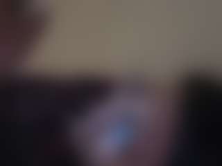kumy2002's Live Sex Cam Show