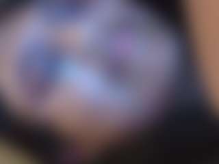 kumy2002's Live Sex Cam Show