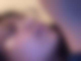 kumy2002's Live Sex Cam Show