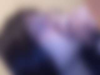 kumy2002's Live Sex Cam Show