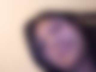 kumy2002's Live Sex Cam Show