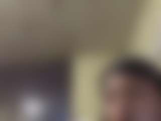 kumy2002's Live Sex Cam Show