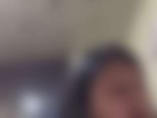 kumy2002's Live Sex Cam Show