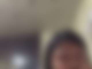 kumy2002's Live Sex Cam Show