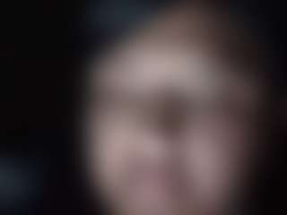 kumy2002's Live Sex Cam Show