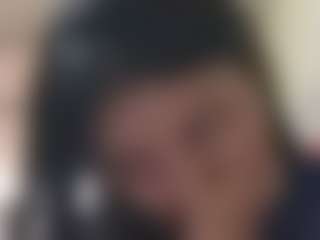 kumy2002's Live Sex Cam Show