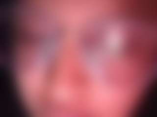 kumy2002's Live Sex Cam Show