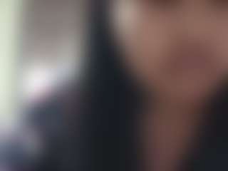 kumy2002's Live Sex Cam Show