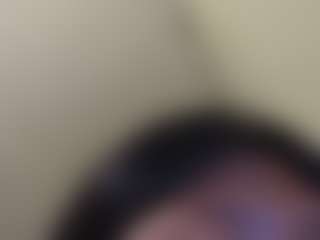 kumy2002's Live Sex Cam Show