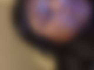 kumy2002's Live Sex Cam Show