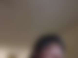 kumy2002's Live Sex Cam Show