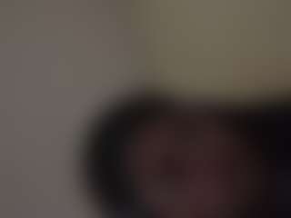 kumy2002's Live Sex Cam Show