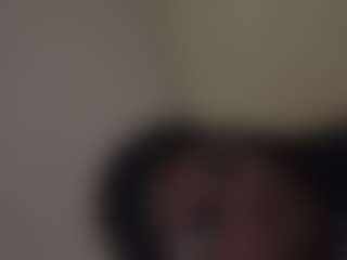 kumy2002's Live Sex Cam Show