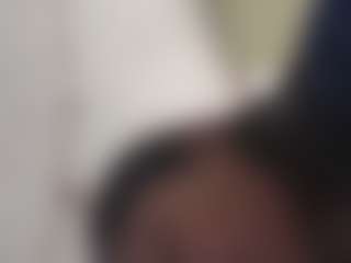 kumy2002's Live Sex Cam Show