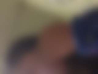 kumy2002's Live Sex Cam Show