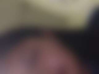kumy2002's Live Sex Cam Show