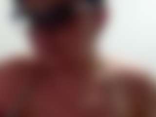 Live cam show with Madisonpalacio - Mobile on Mixed Magazine Live