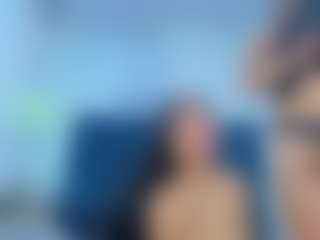 Live cam show with PAMELA AND TOMMY - Facial on Camsoda