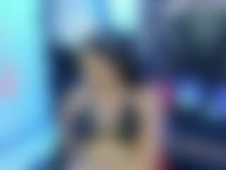 Live cam show with Queenjen - Middle Aged on studioflirtlive.com