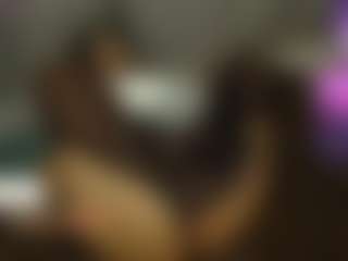 Live cam show with scarlettevanz - Nipple Piercings on Sweet Sext
