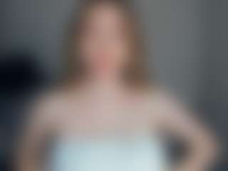 Live cam show with VernettaMecannic - Yoga on CSO-WL